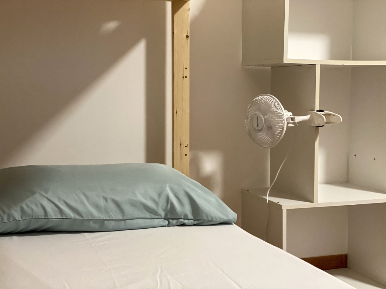 Bed In A 4-Bed Mixed Gender Room - 5