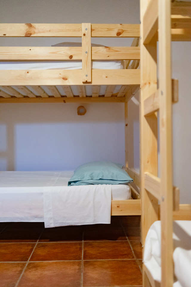 Bed In A 4-Bed Mixed Gender Room - 16