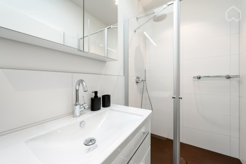 Fantastic ! Luxury apartment ! First occupancy after new construction ! - Gallery - 8