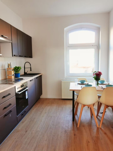 Luvonio Apartments – modern & centrally located with Wi-Fi, 55-inch smart TV & DeLonghi coffee machine - Gallery - 8