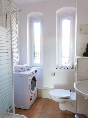 Luvonio Apartments – modern & centrally located with Wi-Fi, 55-inch smart TV & DeLonghi coffee machine - Gallery - 19