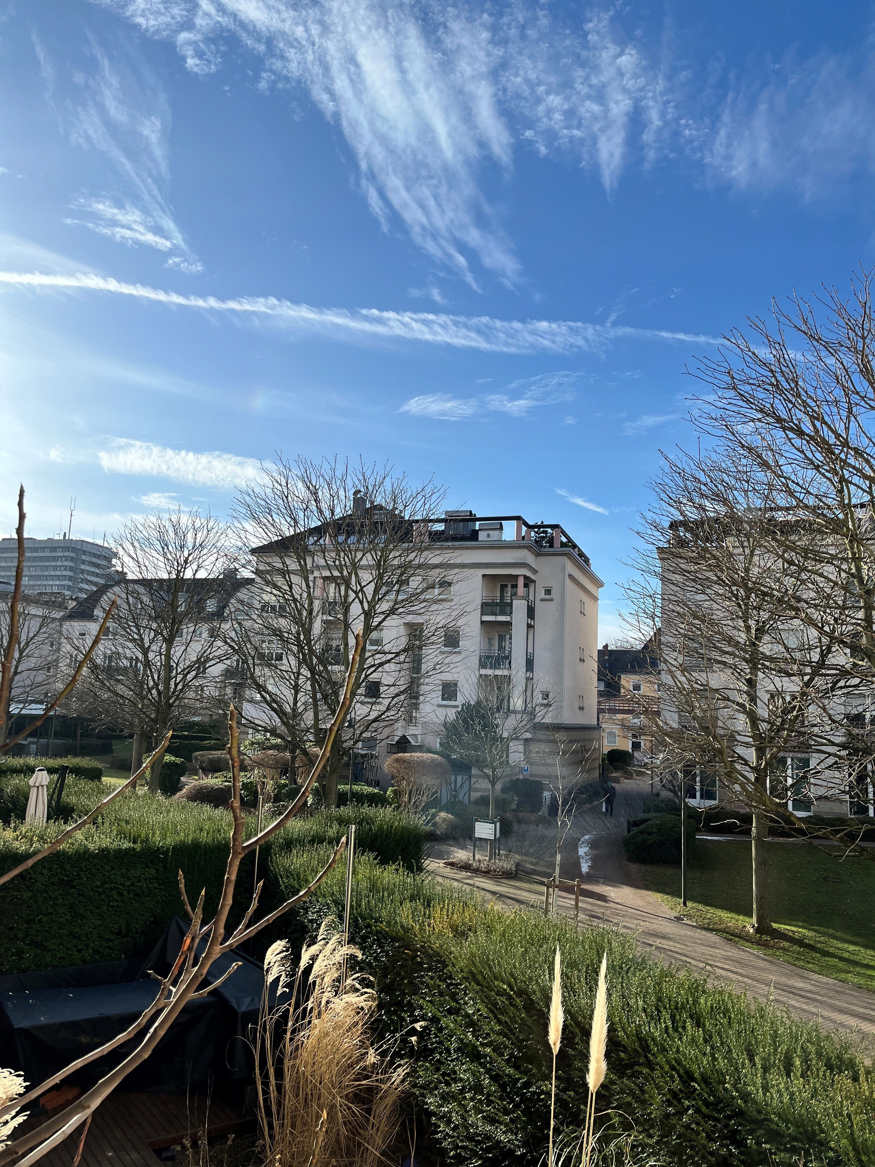  Exclusive Fully Furnished Penthouse Apartment With Rooftop Terrace In The Kupferbergterrassen, Mainz  -  Exclusive Fully Furnished Penthouse Apartment with Rooftop Terrace in the Kupferbergterrassen, Mainz  - Gallery -  10