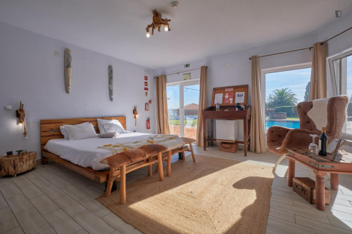 Amazing ensuite bedroom in Santa Comba Dão, Viseu