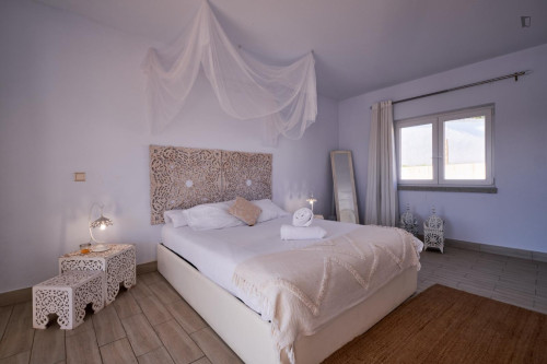 Lovely ensuite bedroom in Santa Comba Dão, Viseu