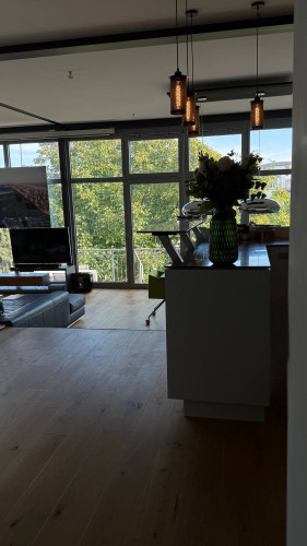 Exclusive, fully furnished 3-room penthouse in Cologne-Efferen - just 15 minutes from the city center