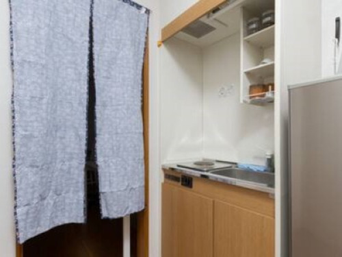 ALL-IN-PRICE! Private Room 10min. k
