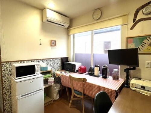 Japanese Family stay + 2 Meals