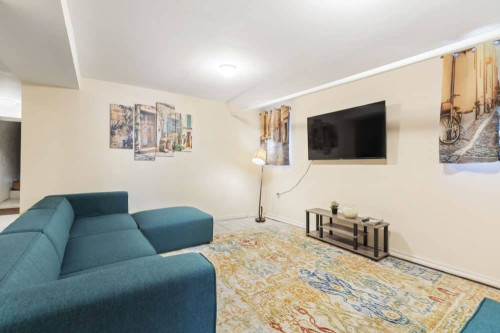 Rent a Room in Long Island City