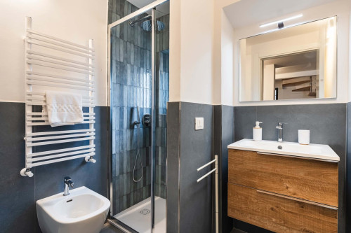 Bright 2-bath flat near Accademia, Toc-Toc - Gallery - 57