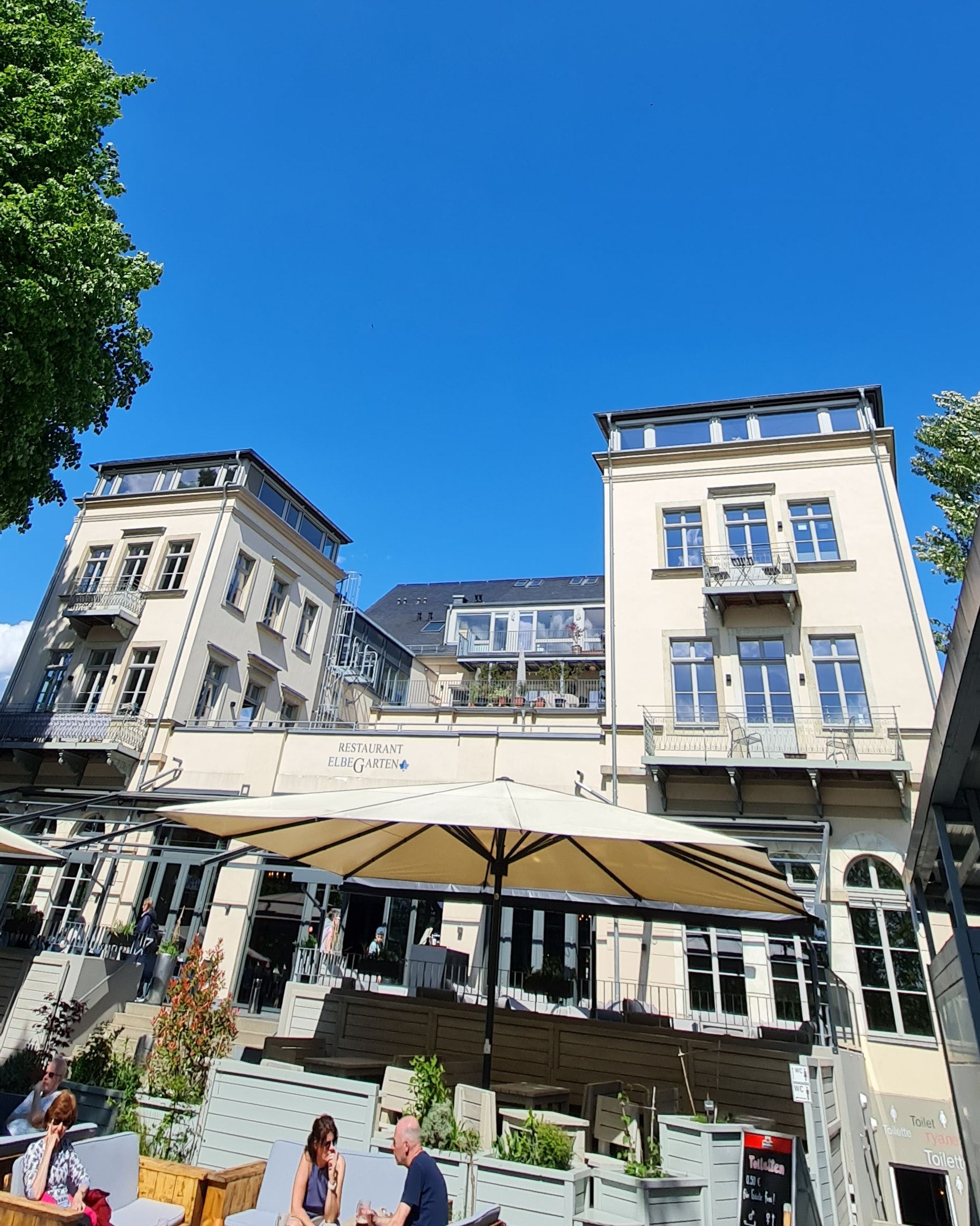 +APARTMENT.BLAUESWUNDER.DRESDEN -FITTEDKITCHEN-PARQUET-SHOWER-BATHROOM-FLOOR-HEATING-LARGE TERRACE-L - 9