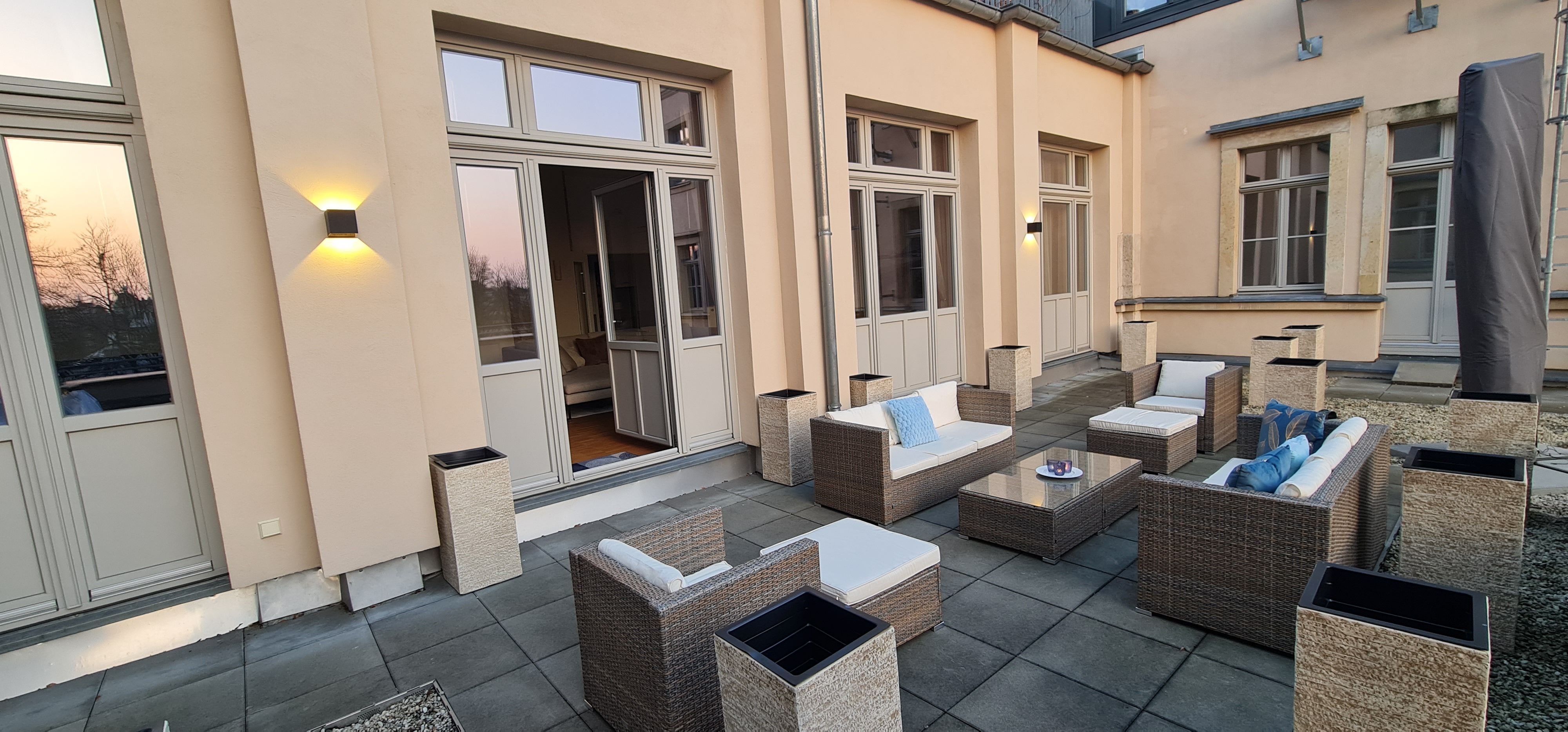 +APARTMENT.BLAUESWUNDER.DRESDEN -FITTEDKITCHEN-PARQUET-SHOWER-BATHROOM-FLOOR-HEATING-LARGE TERRACE-L - 25