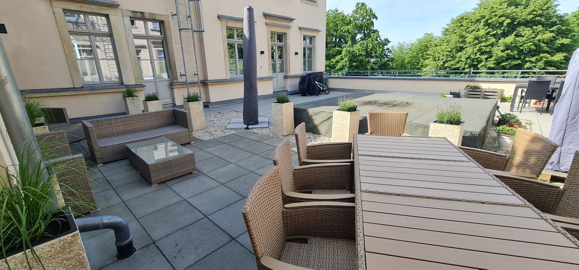 +APARTMENT.BLAUESWUNDER.DRESDEN -FITTEDKITCHEN-PARQUET-SHOWER-BATHROOM-FLOOR-HEATING-LARGE TERRACE-L - 3