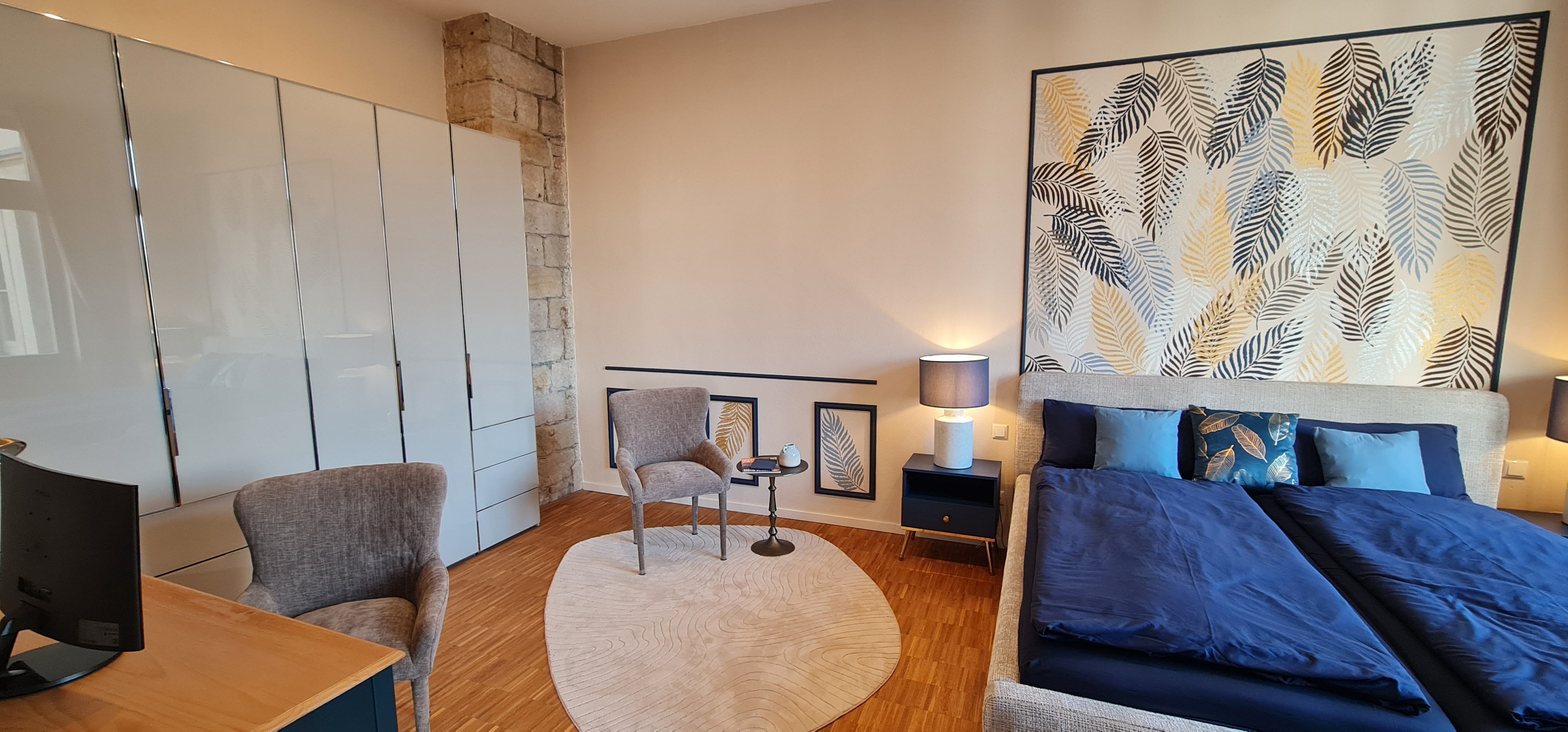 +APARTMENT.BLAUESWUNDER.DRESDEN -FITTEDKITCHEN-PARQUET-SHOWER-BATHROOM-FLOOR-HEATING-LARGE TERRACE-L - 17