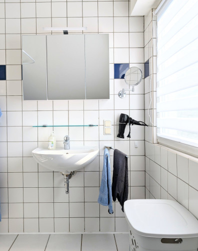 Renovated and newly furnished top floor apartment in Wesseling - Gallery - 15