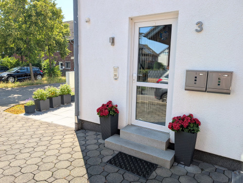 Renovated and newly furnished top floor apartment in Wesseling - Gallery - 4