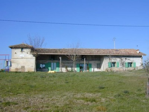 Theatre loving host Rabastens