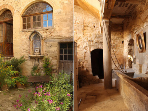 Amazing 16th Century Artistic House