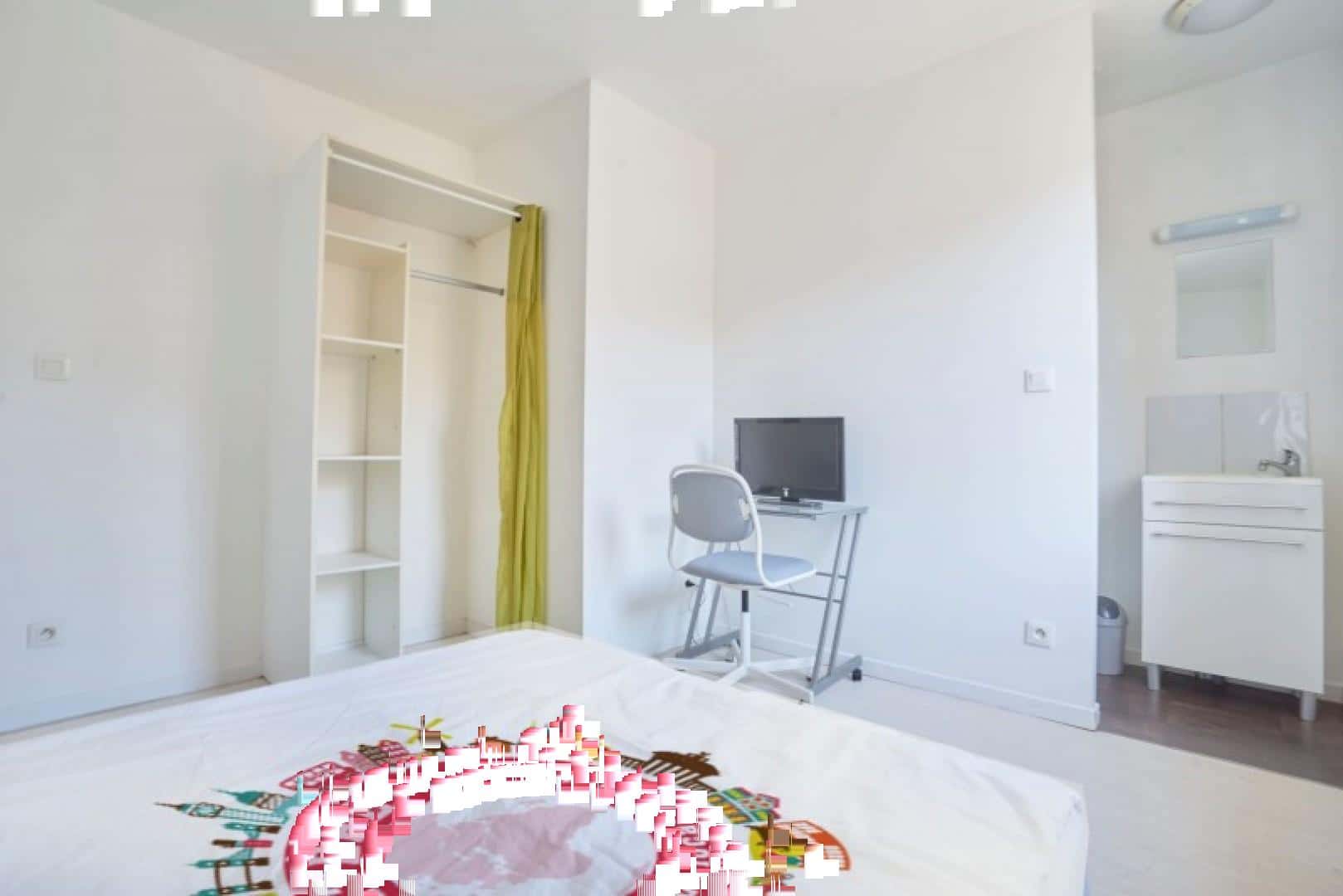 Room - 3