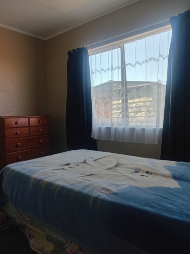 *LOOK* ROOM TO RENT