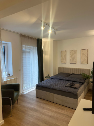 High quality renovated and fully furnished 85 sqm 3 room apartment with terrace on the ground floor - Gallery - 15