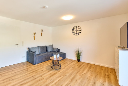 1BR | SmartTV | WiFi | balcony | free parking