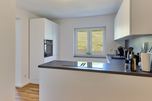 1 BR | SmartTV | WiFi | balcony | free parking