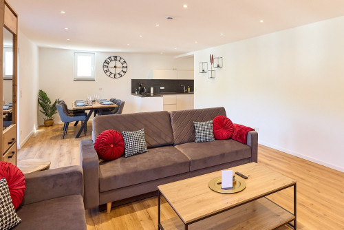 2BR | SmartTV | WiFi | terrace | free parking