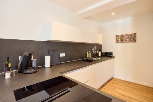 2BR | SmartTV | WiFi | terrace | free parking