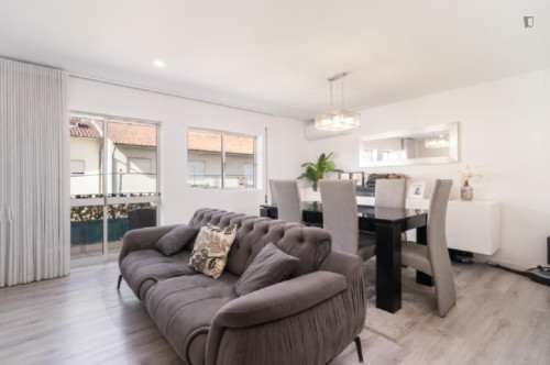 Exciting Double Bedroom close to Politécnico de Coimbra