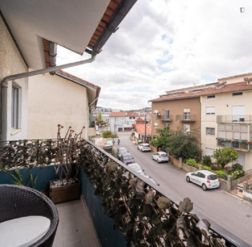 Exciting Double Bedroom close to Politécnico de Coimbra  - Gallery -  5