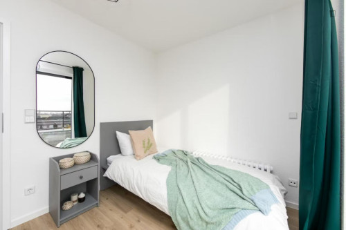 Charming private bedroom close to Technische Universität