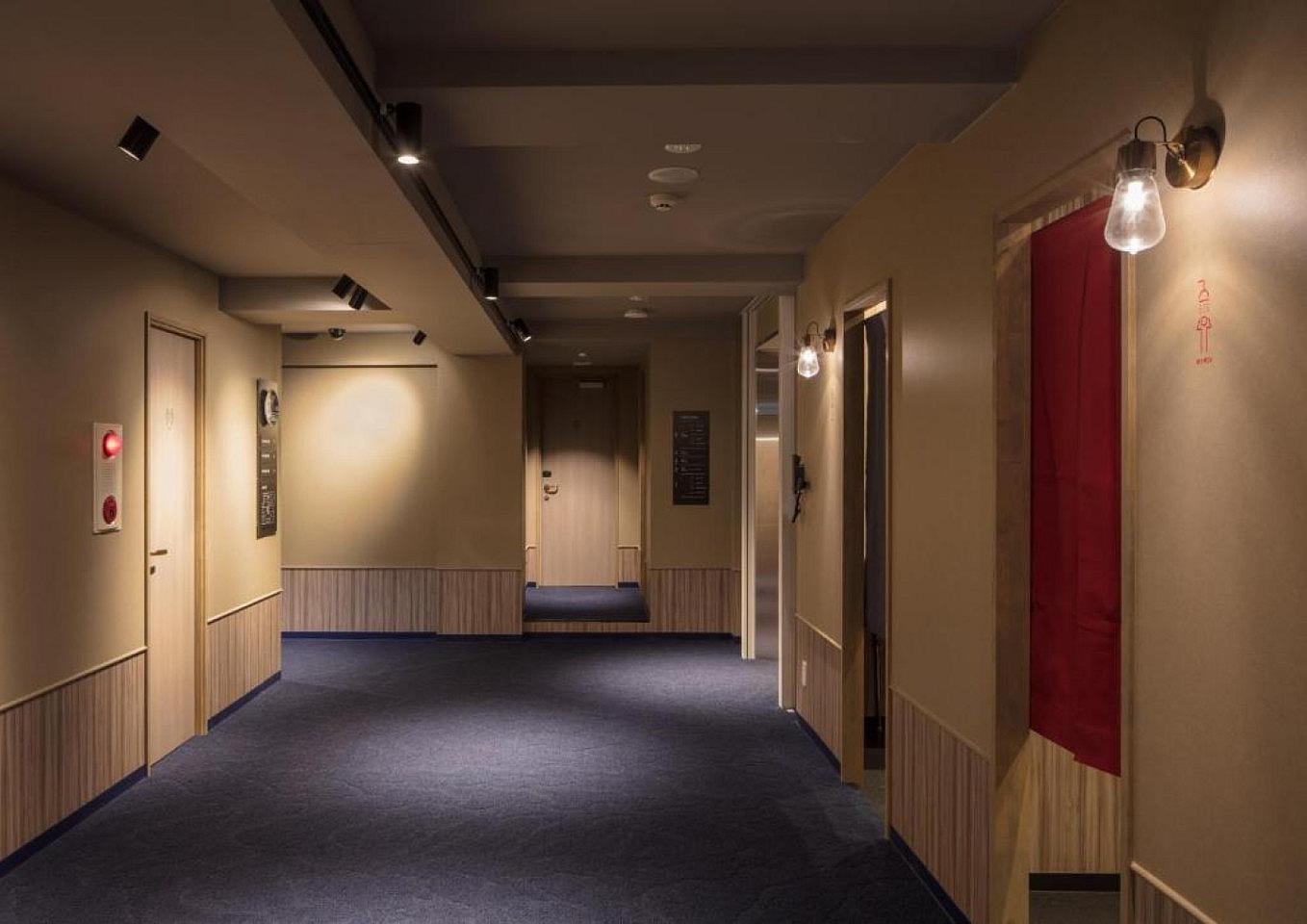 Double Room Shared Bath - Modern Cozy Coliving Apartment in Vibrant Historic District - Gallery - 6