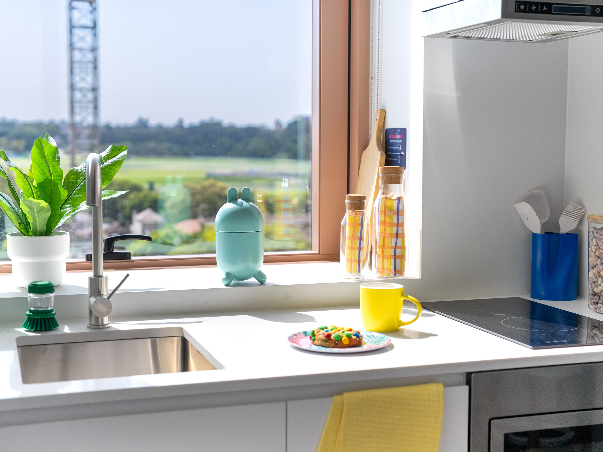 2 Bed Apartment With High Floor - 2