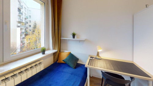 Graceful single bedroom in Jary