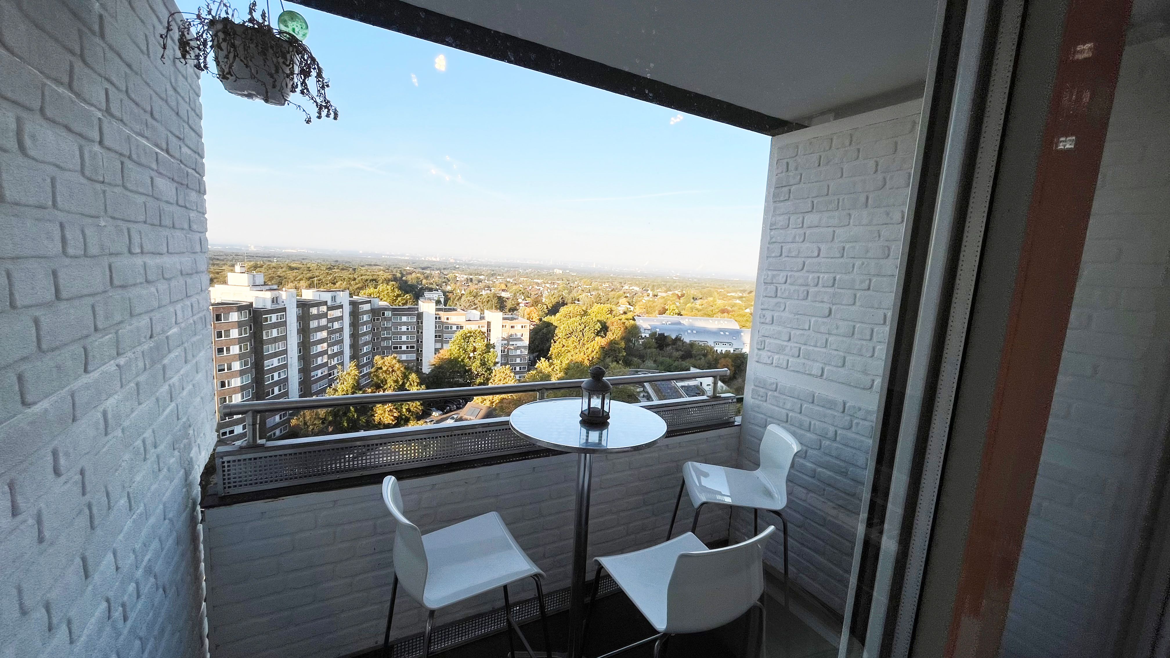  Charming Apartment In Bensberg With Panoramic Views Of Cologne  -  Charming apartment in Bensberg with panoramic views of Cologne  - Gallery -  12