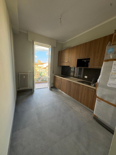 Bright Bedroom with private bathroom in Florence