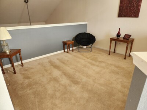 Room/bonus room/private bath