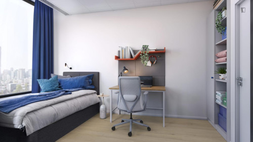 Bedroom in a cool shared apartment, in Rakowiec