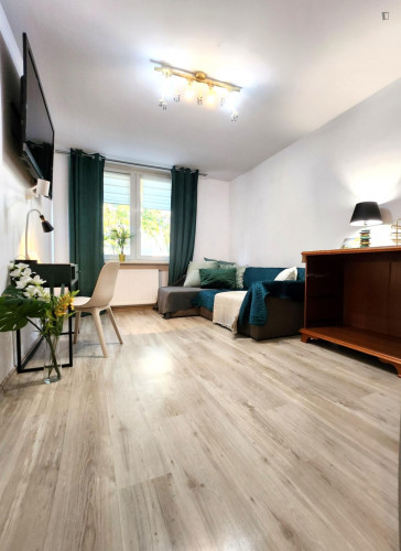 Nice little single bedroom in Mokotów
