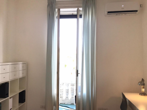 Very pleasant single bedroom in Città Studi