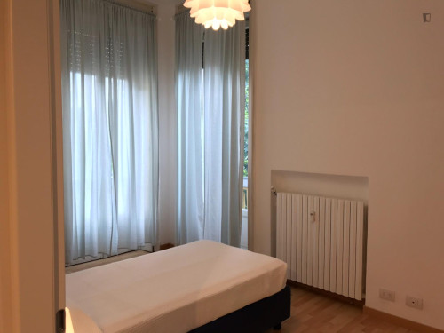 Lovely single bedroom in Città Studi