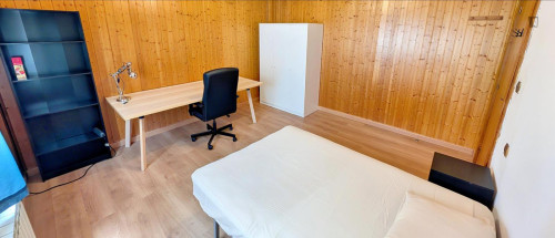 Legendary Single Bedroom close to University of Zaragoza