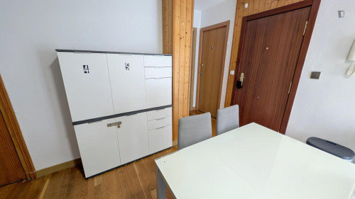 Legendary Single Bedroom close to University of Zaragoza  - Gallery -  5