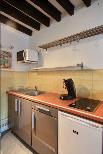Welcoming studio near Jardin du Luxembourg