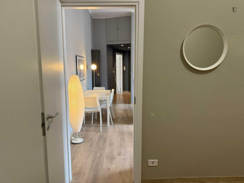 Exquiste 2-bedroom apartment in Porta Venezia