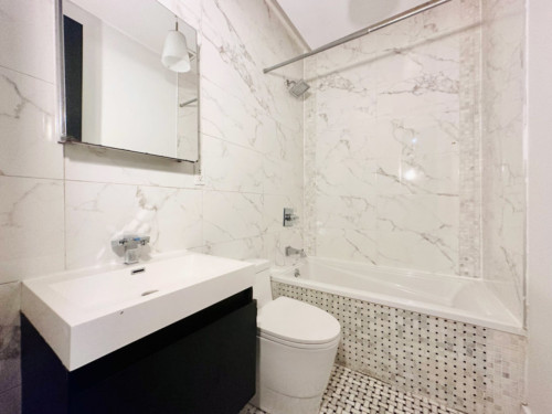 Sunny Furnished Room in Trendy Bushwick with Rooftop Access