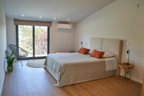 Amazing 2 Bedroom House close to Viana do Castelo Shipyards