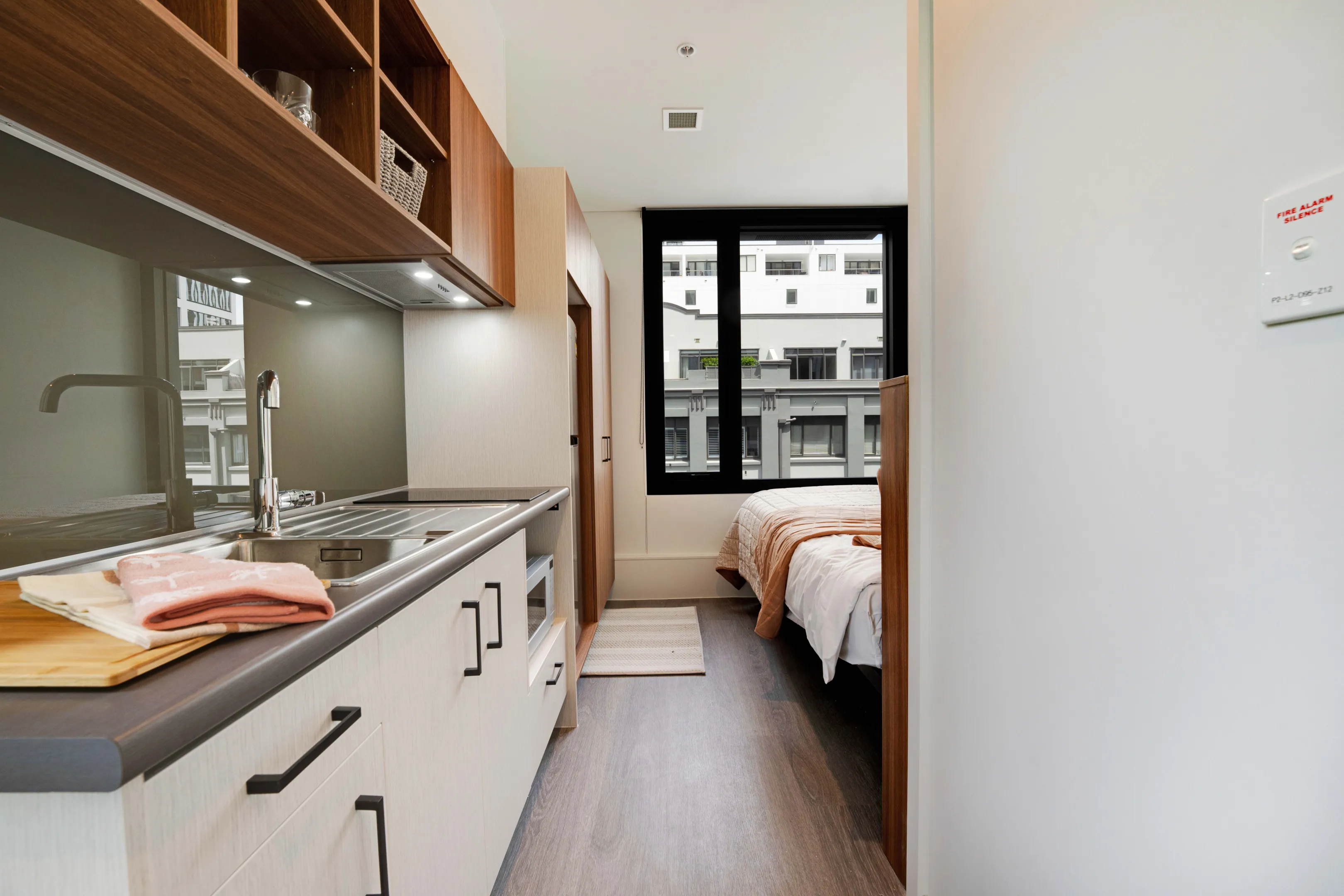Studio Premium Floors 8-13 - 2