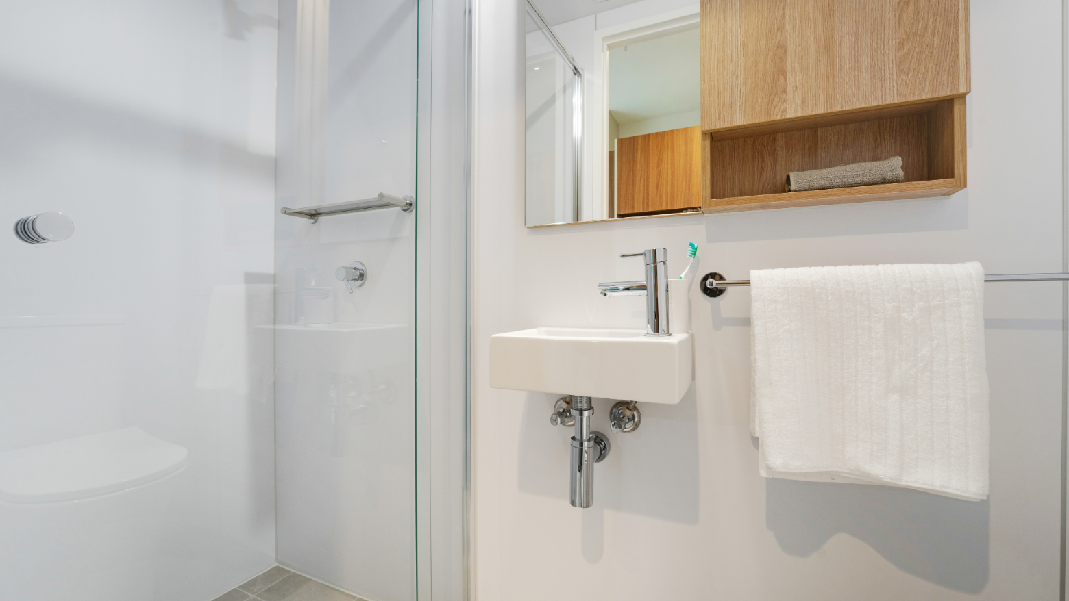 Premium Ensuite - 10