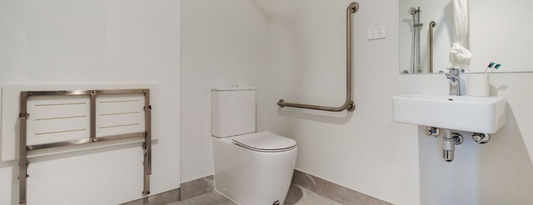 Double Premium (Accessible) - Auckland Central - Gallery - 2